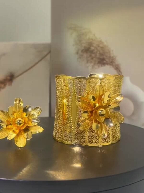 Indian bride heavy gold bangles - 图片 6
