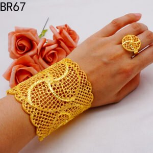 Bold Gold Plated Bangle for Middle Eastern Women