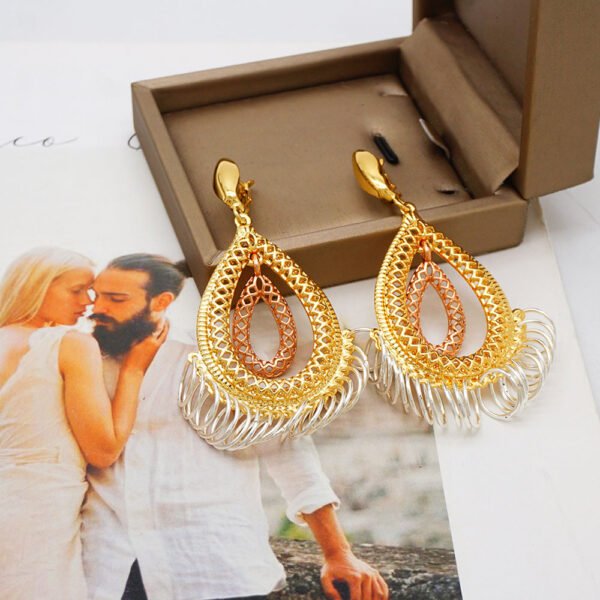 Arabic Style Alloy Earrings – Elegant Cultural Jewelry