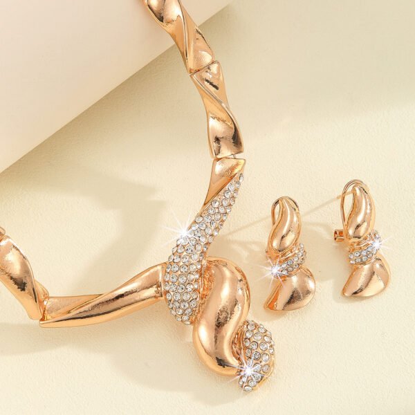 Sparkling Jewelry Sets with Crystals – Low Price Bulk Supply - 图片 3