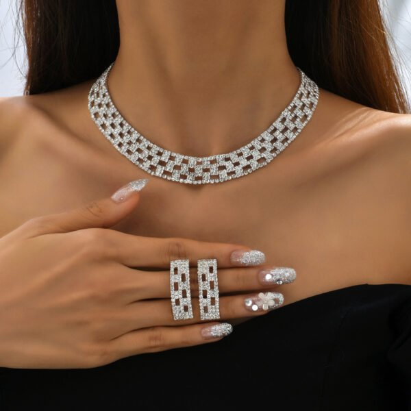 Sparkling Jewelry Sets Wholesale with Matching Earrings and Ring - 图片 5