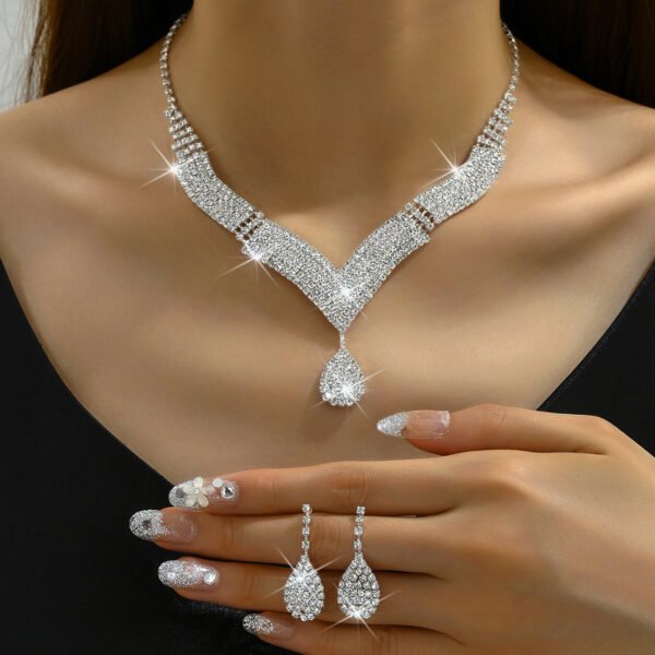 Budget Friendly Sparkling Jewelry Sets with Crystals and Stones - 图片 6