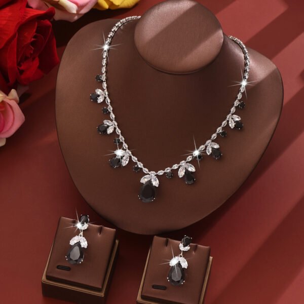 Cheap Sparkling Jewelry Sets for Wholesale Exporters - 图片 3