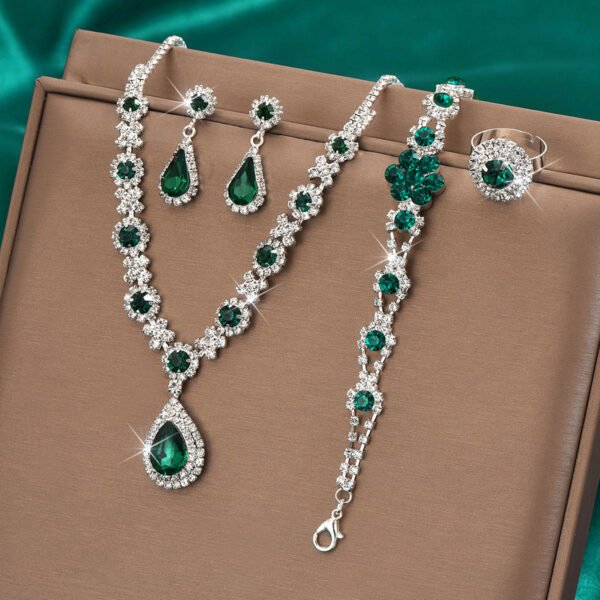 Affordable Sparkling Jewelry Sets for Wholesale Buyers 2025 - 图片 6